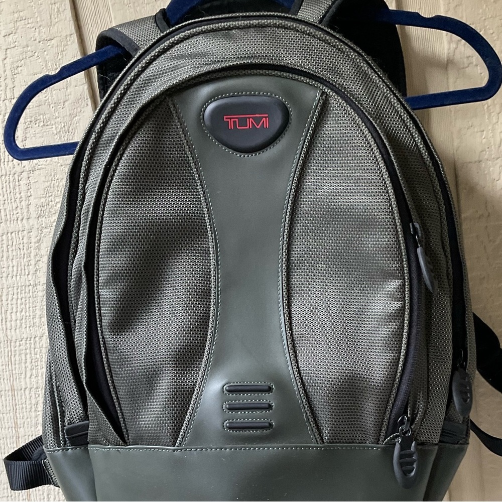 Tumi gray casual backpack lightweight travel designer